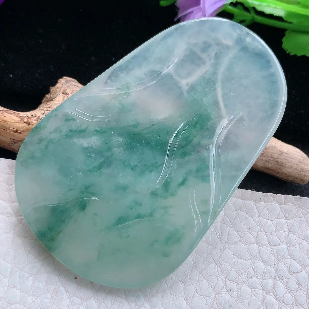 Ktj实拍70.5*46.5*5.8缅甸翡翠精雕冰飘花普贤观音菩萨吊坠 生肖守护神