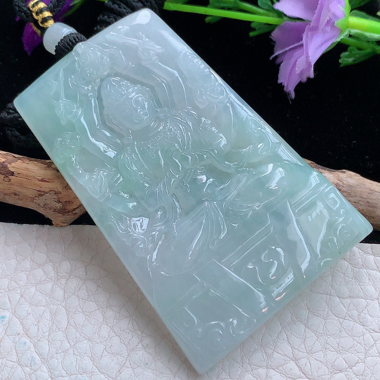 yl实拍64.8*43.8*6.5缅甸翡翠精雕千手观音牌菩萨吊坠 生肖守护神