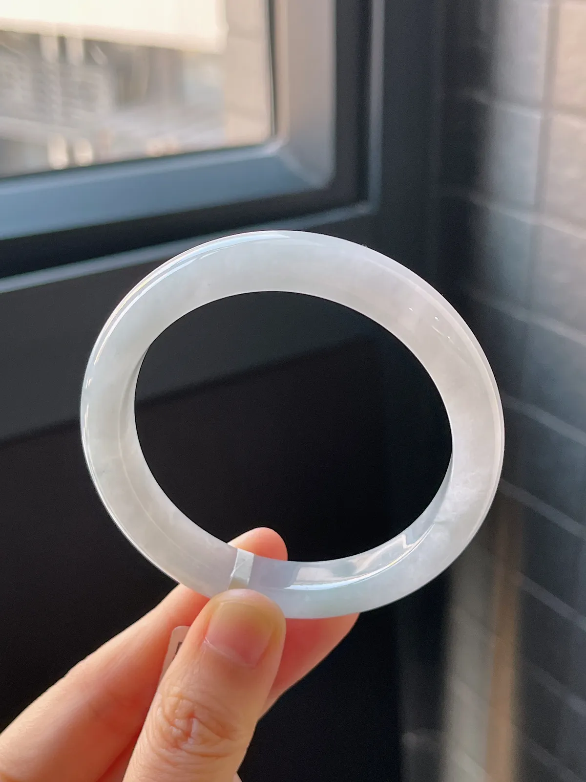 正圈53.5圈口，翡翠冰糯种白色手镯