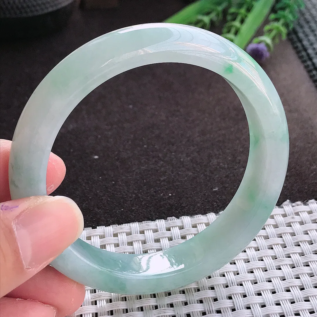 实拍翡翠A货58/12.7/8.5老坑冰润起胶飘绿手镯翡翠玉镯女款百搭