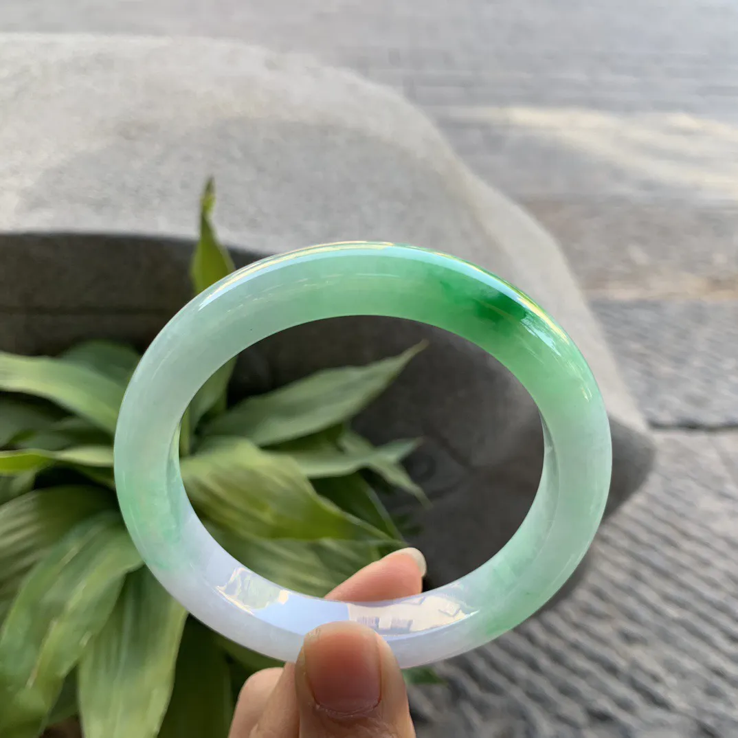 大圈口62.6-11.7-9.7 【飘阳绿正圈手镯】正圈62 63可戴