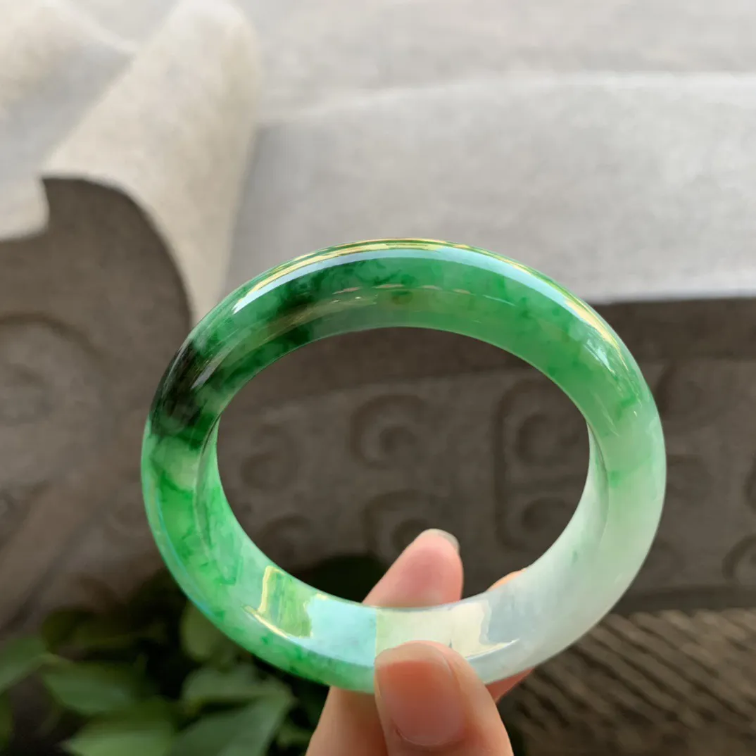 圈口 55-14.4-8.9【辣阳绿正圈手镯】正圈55 55可戴