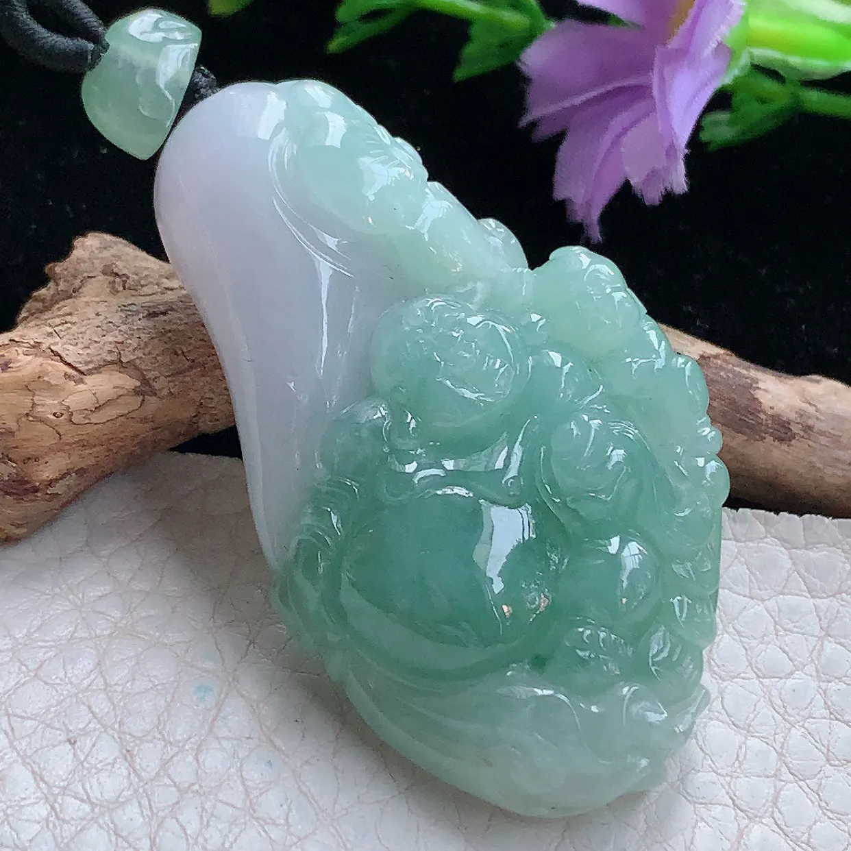 lz实拍54.6*32*11.3缅甸翡翠精雕冰透双彩逍遥佛公吊坠 童子戏佛玉坠