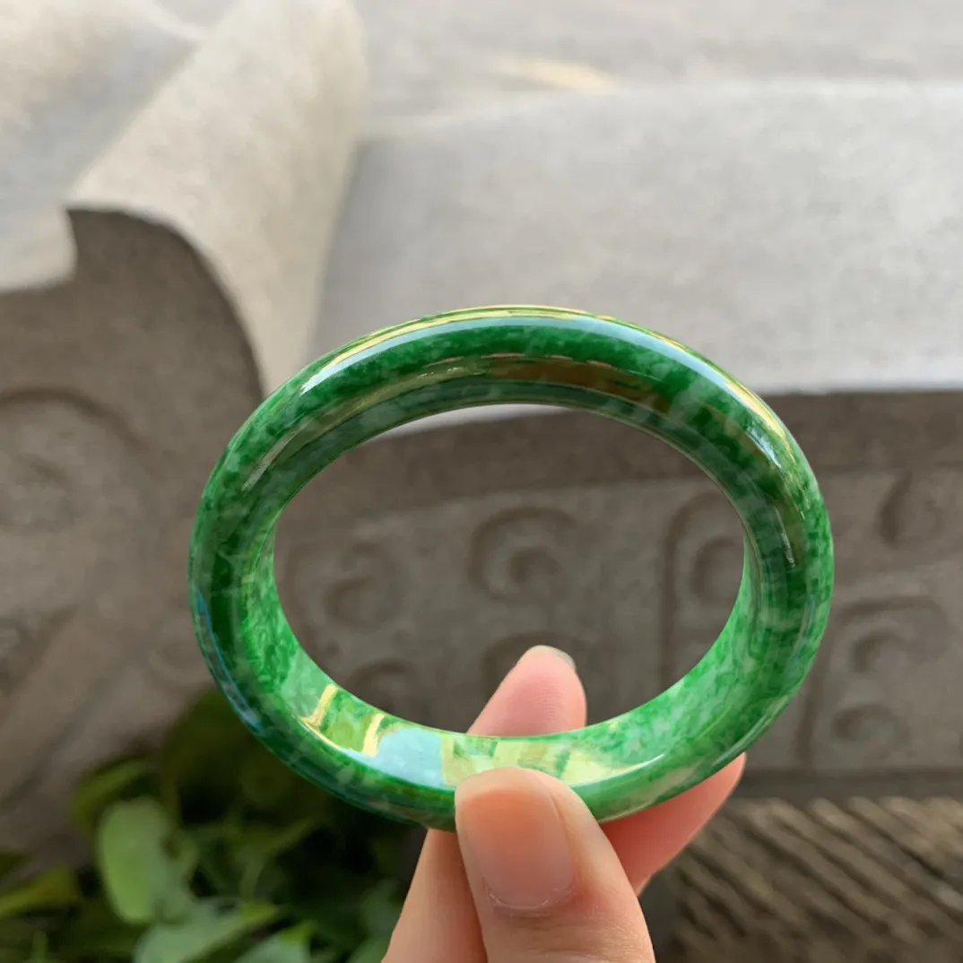 小圈口52.5-46.5-11.8-8.3 【满绿贵妃手镯】贵妃52 53可戴