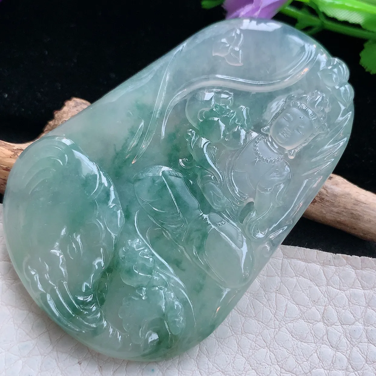 Ktj实拍70.5*46.5*5.8缅甸翡翠精雕冰飘花普贤观音菩萨吊坠 生肖守护神