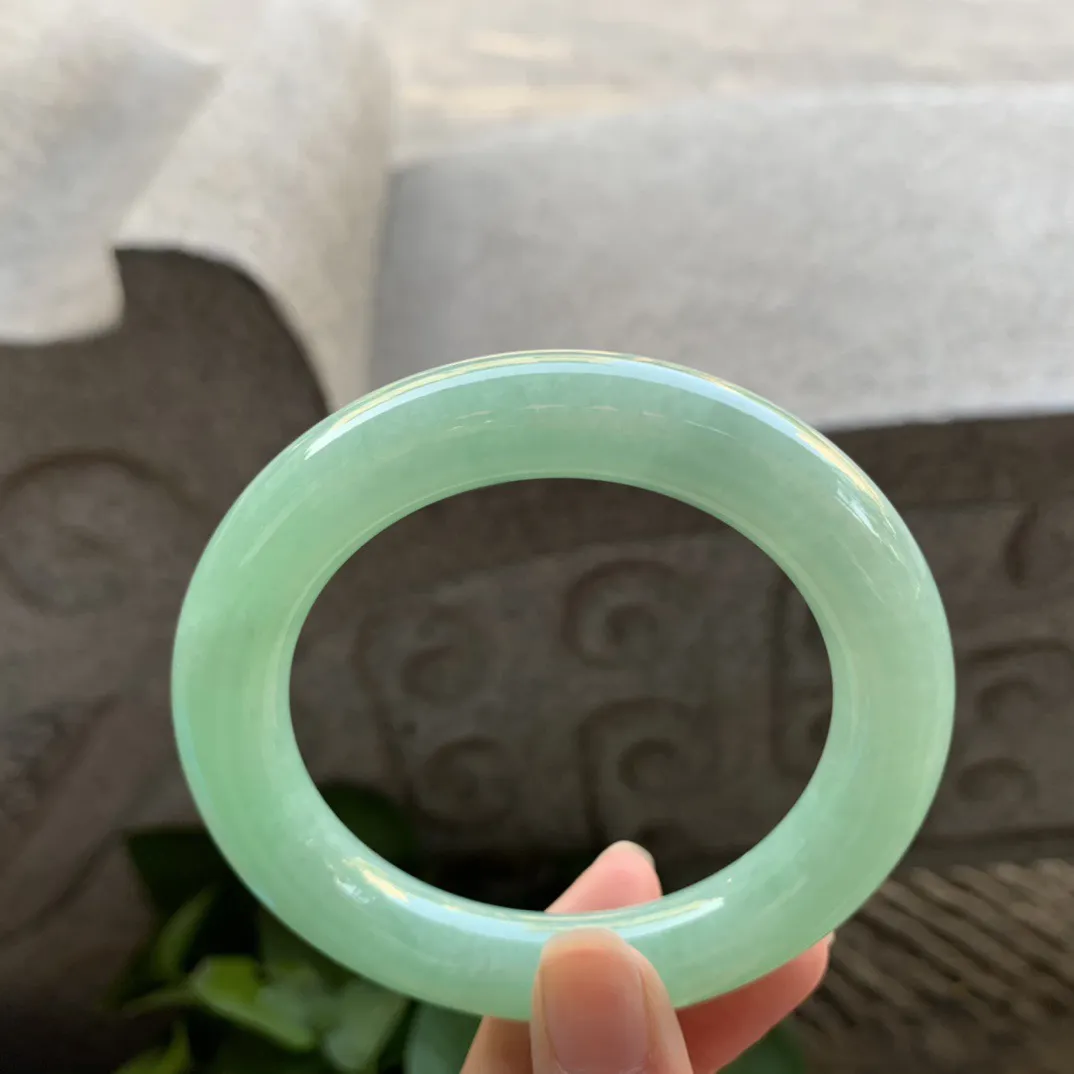 圈口56.8-12.1 【满绿圆条手镯】圆条56 57可戴