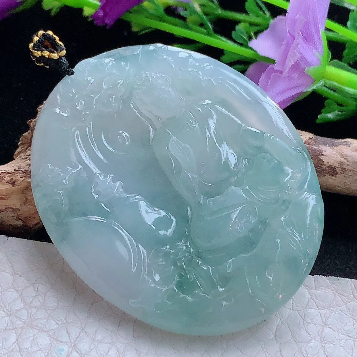 kh实拍52*44*5.8缅甸翡翠精雕阿弥陀佛玉坠 生肖守护神