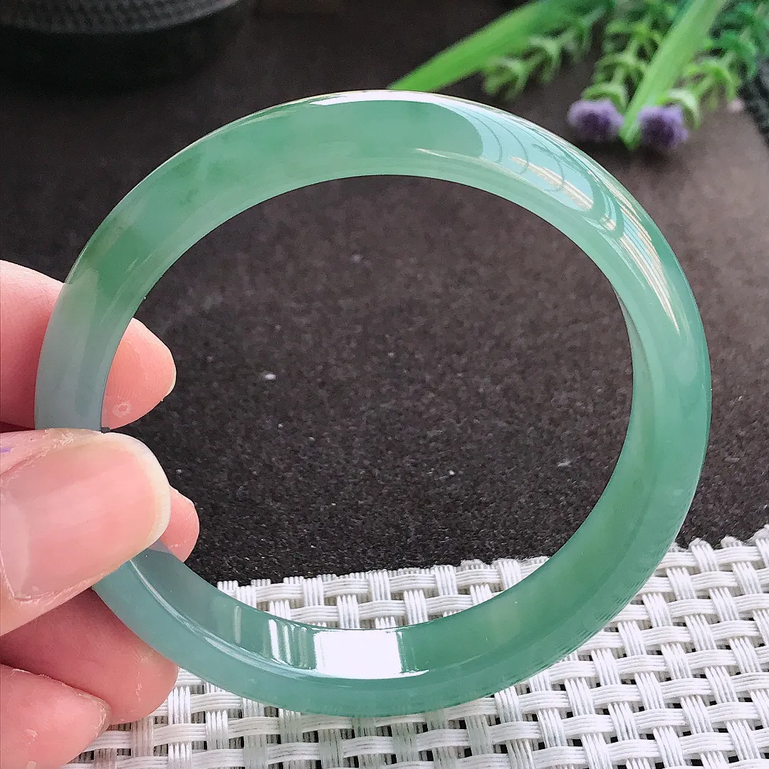 实拍翡翠A货57/11.7/7.2老坑冰胶果冻满色天空蓝手镯翡翠玉镯女款百搭