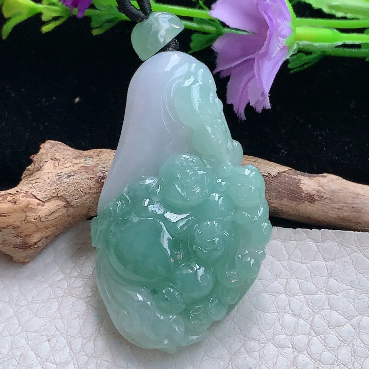 lz实拍54.6*32*11.3缅甸翡翠精雕冰透双彩逍遥佛公吊坠 童子戏佛玉坠