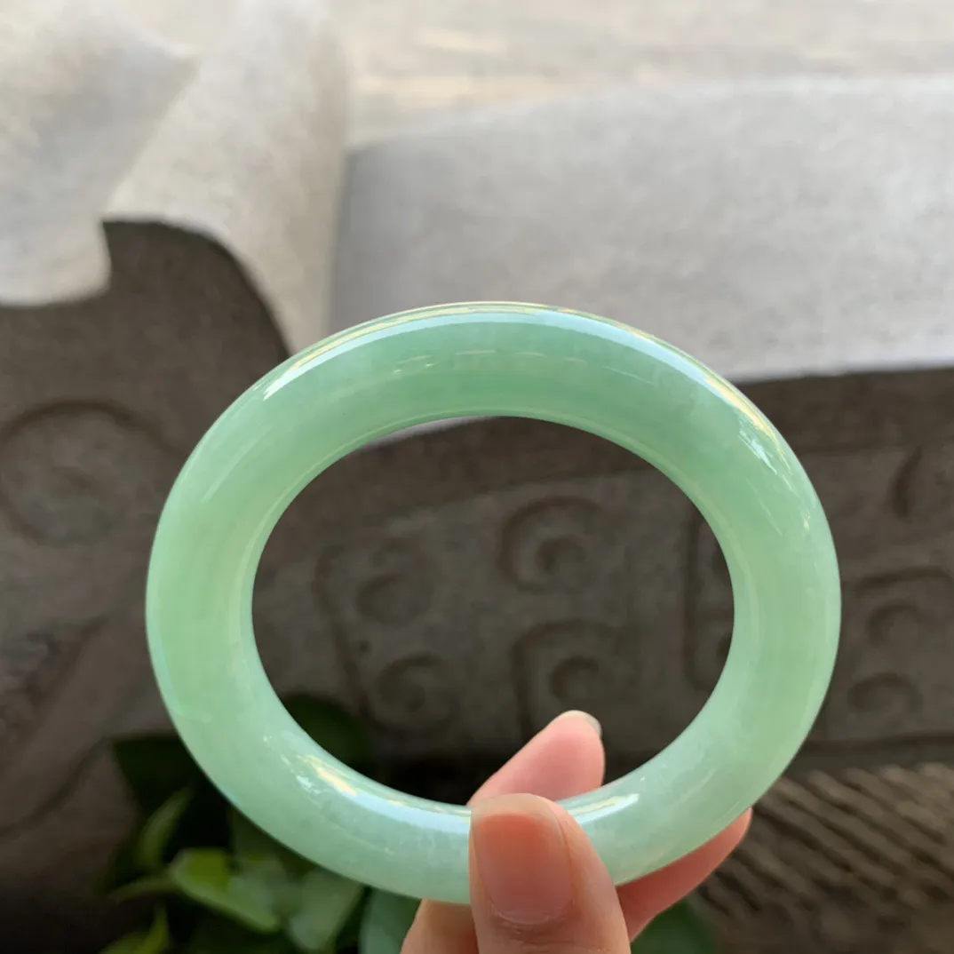 圈口56.8-12.1 【满绿圆条手镯】圆条56 57可戴