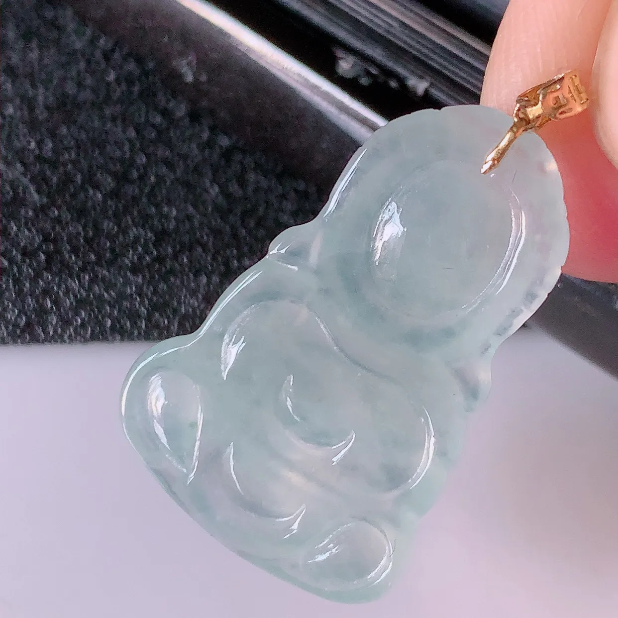 18K金镶嵌冰种翡翠保平安宝宝佛吊坠，一生平安，玉质莹润，佩戴佳品，#49.10