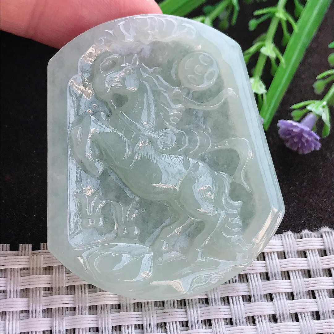 实拍A货翡翠53.3/45.6/5老坑秀气冰润马牌吊坠翡翠挂件