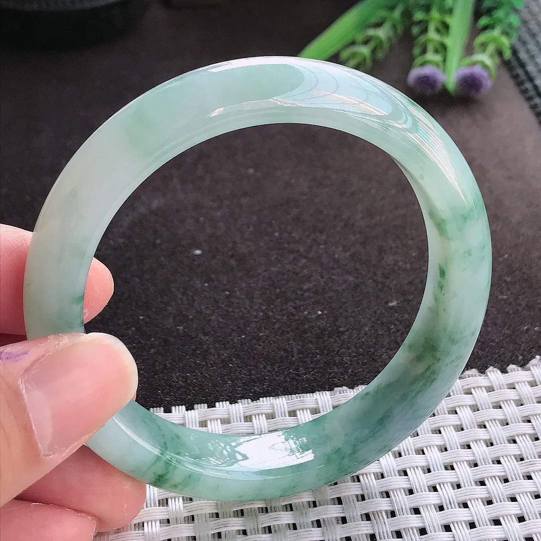 实拍翡翠A货57.5/12.8/8.2老坑冰润水灵飘花手镯翡翠玉镯女款百搭