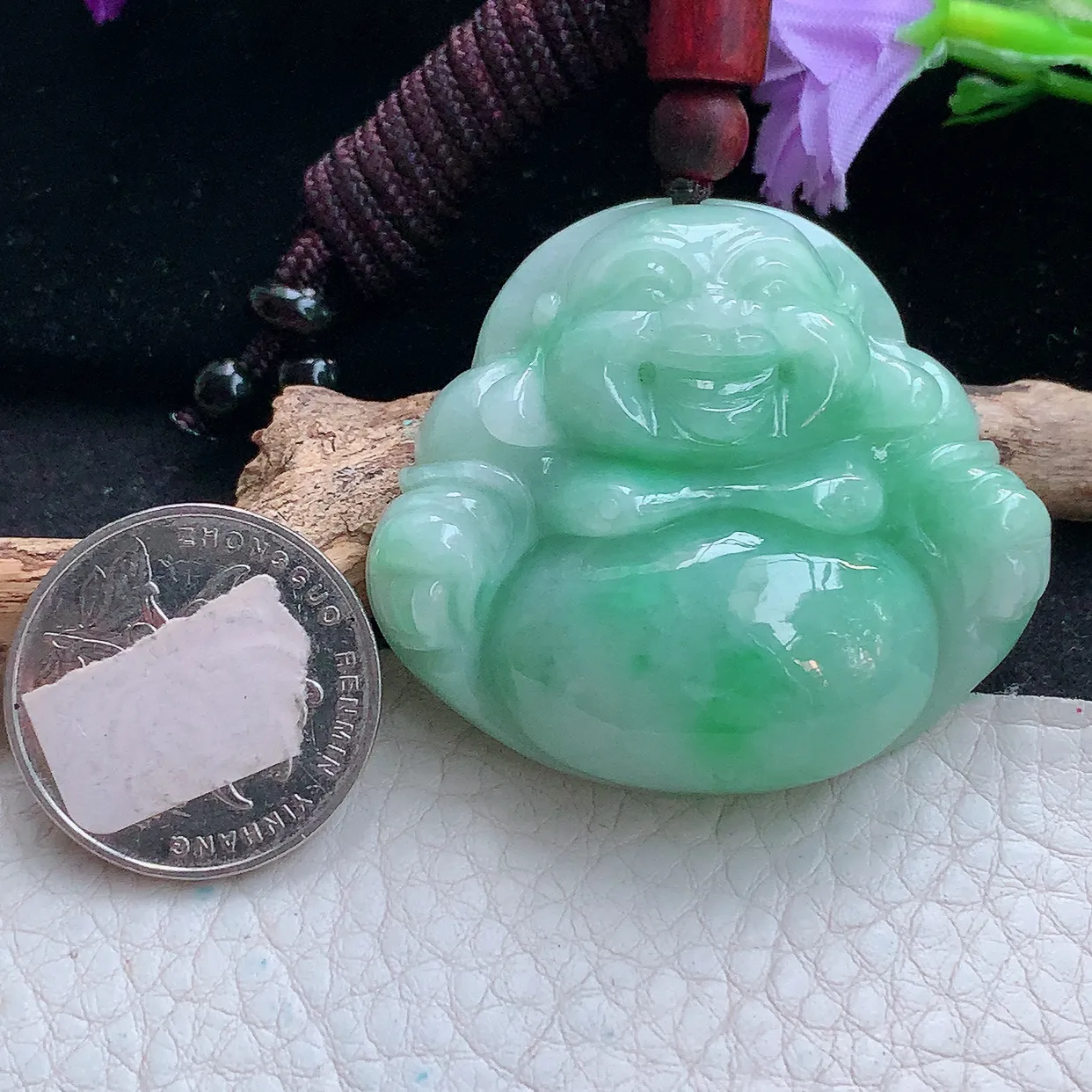 zen实拍41.5*46.8*12.8天然缅甸翡翠浅绿大佛公吊坠 大肚弥勒佛像