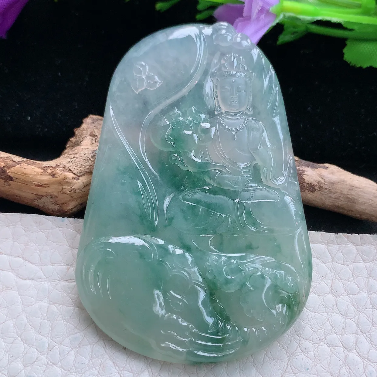 Ktj实拍70.5*46.5*5.8缅甸翡翠精雕冰飘花普贤观音菩萨吊坠 生肖守护神