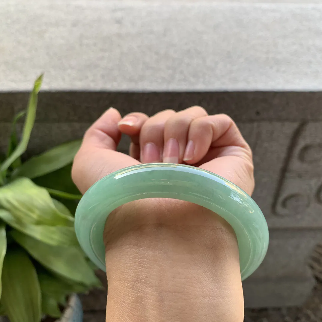 圈口54.3-12.4 【满果绿圆条手镯】圆条54 55可戴