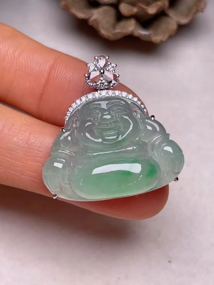 冰种飘绿佛公吊坠、真金真钻镶嵌，种水好，玉质细腻 .裸石尺寸 27.2*19.5