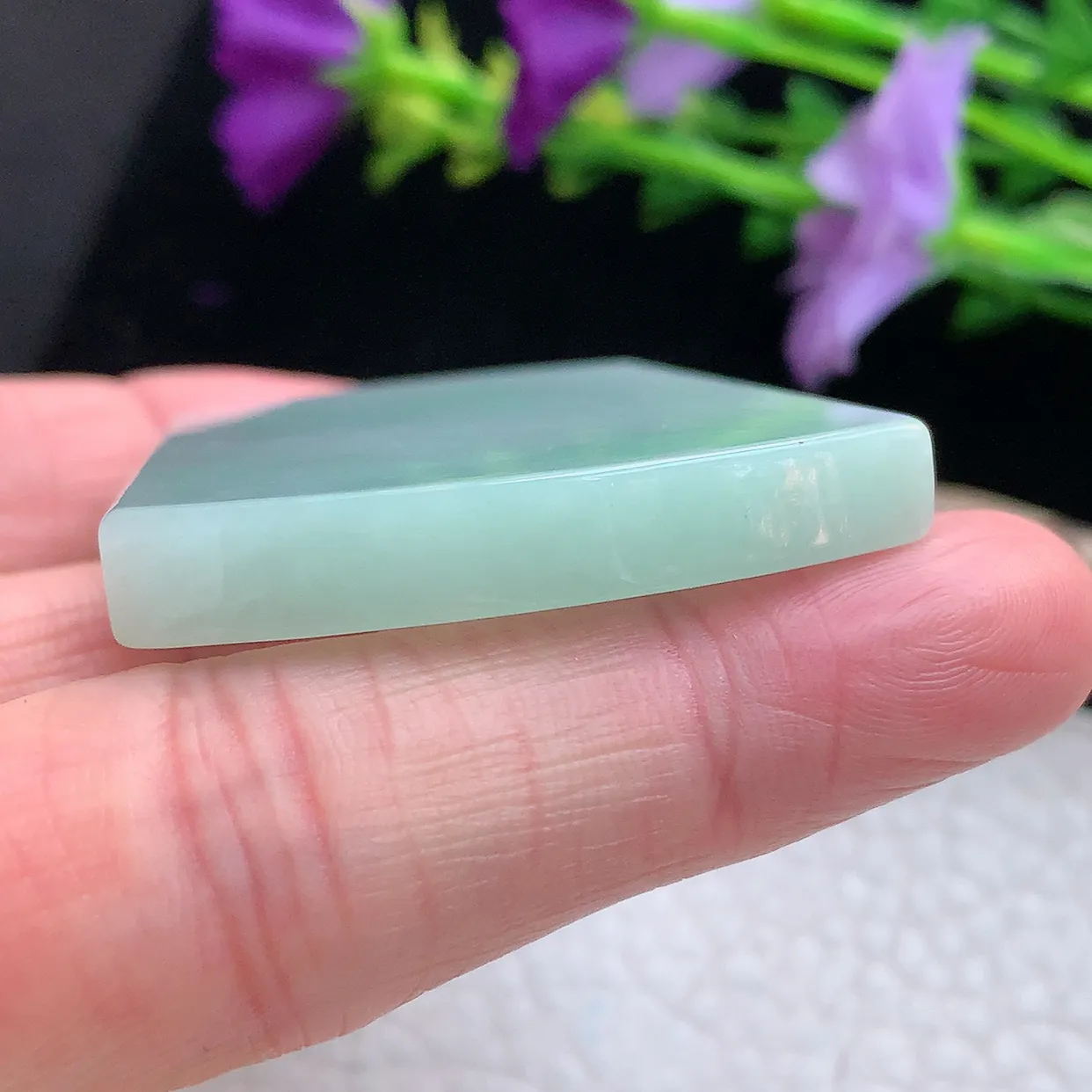 zen实拍57.8*40.6*6.6天然缅甸翡翠淡绿平安无事牌吊坠