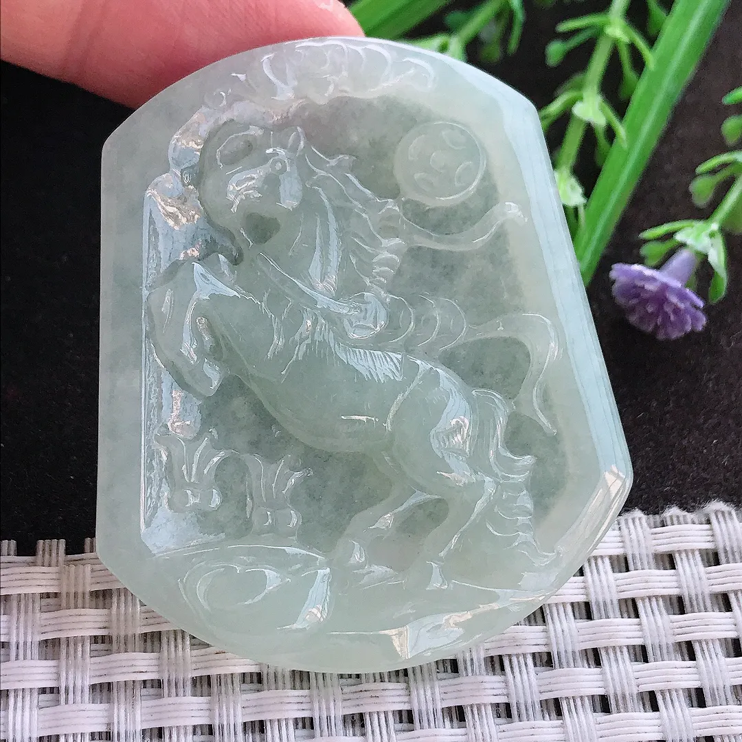 实拍A货翡翠53.3/45.6/5老坑秀气冰润马牌吊坠翡翠挂件