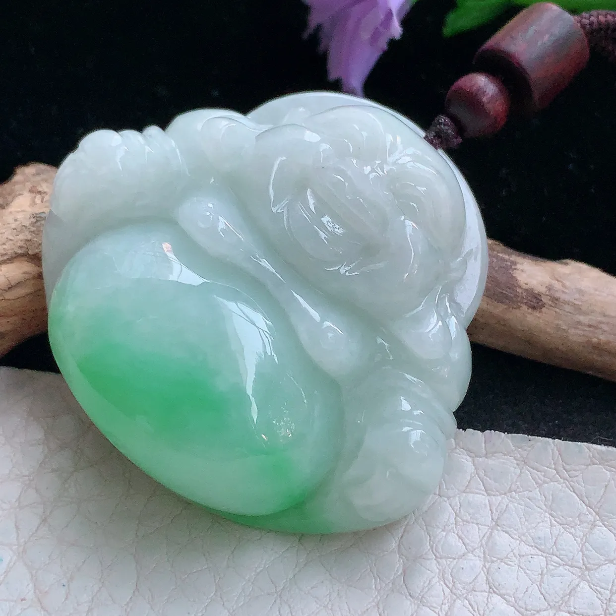 zen实拍40.5*44*13.8天然缅甸翡翠白底青飘绿佛公吊坠 大肚弥勒佛像