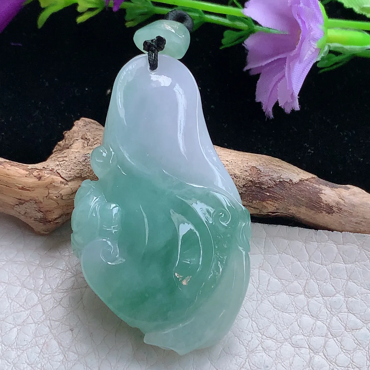 lz实拍54.6*32*11.3缅甸翡翠精雕冰透双彩逍遥佛公吊坠 童子戏佛玉坠