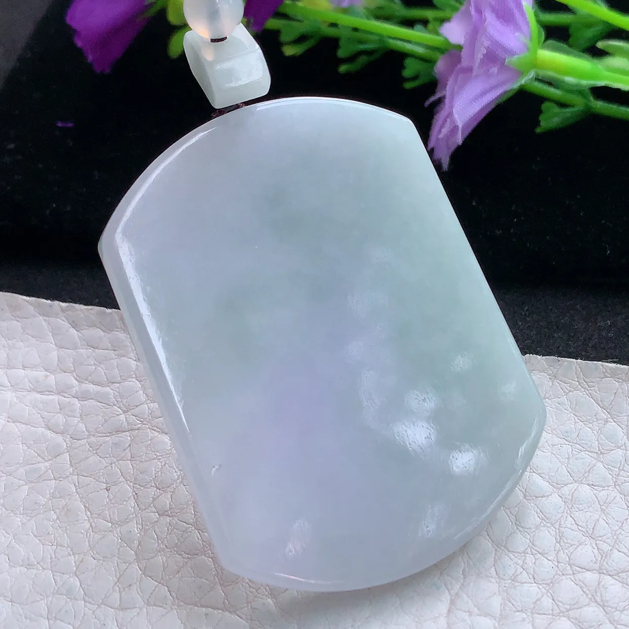 zen实拍54*41*6.2天然缅甸翡翠淡紫平安无事牌吊坠