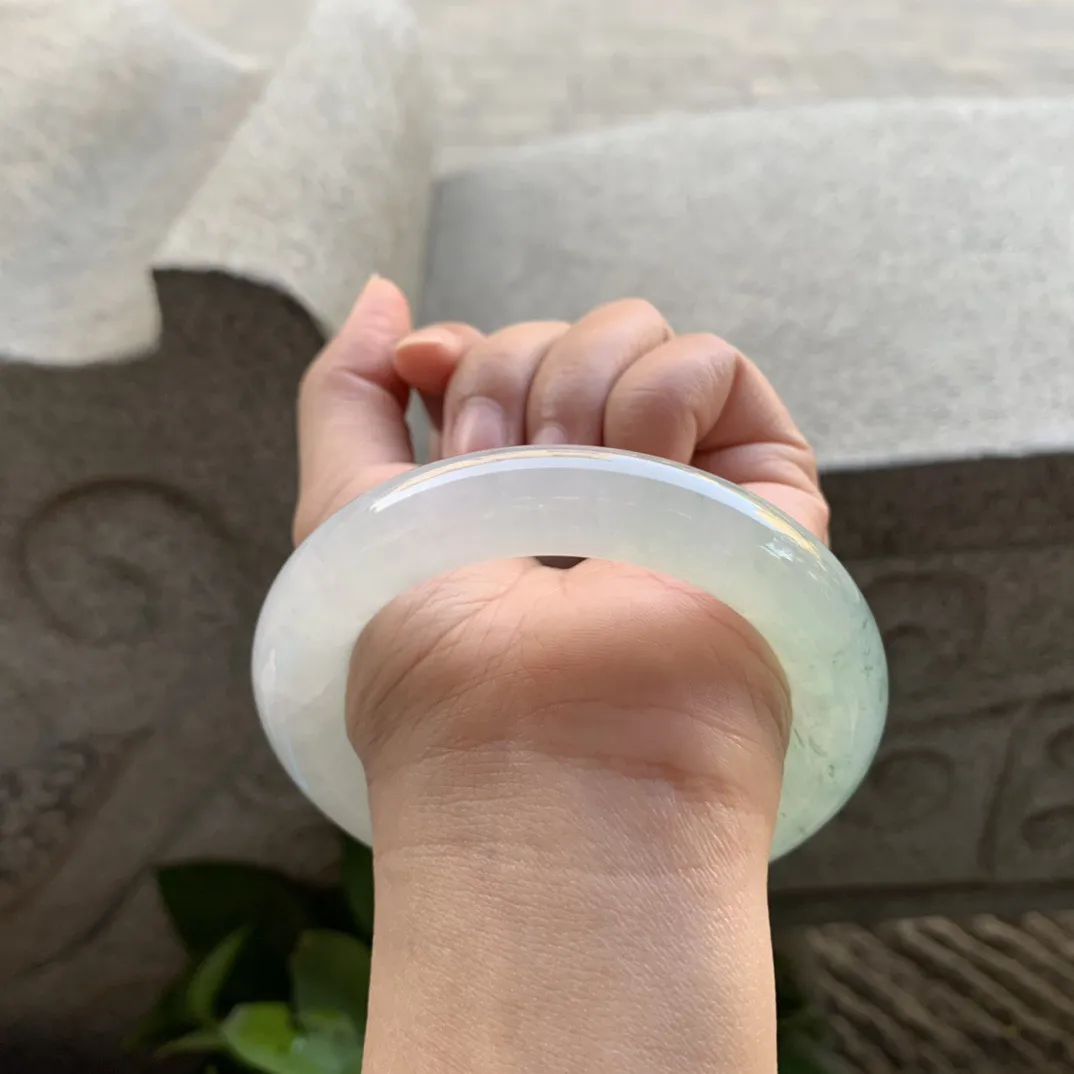 圈口57.7-12.6 【高冰玻飘花圆条手镯】圆条57 58可戴