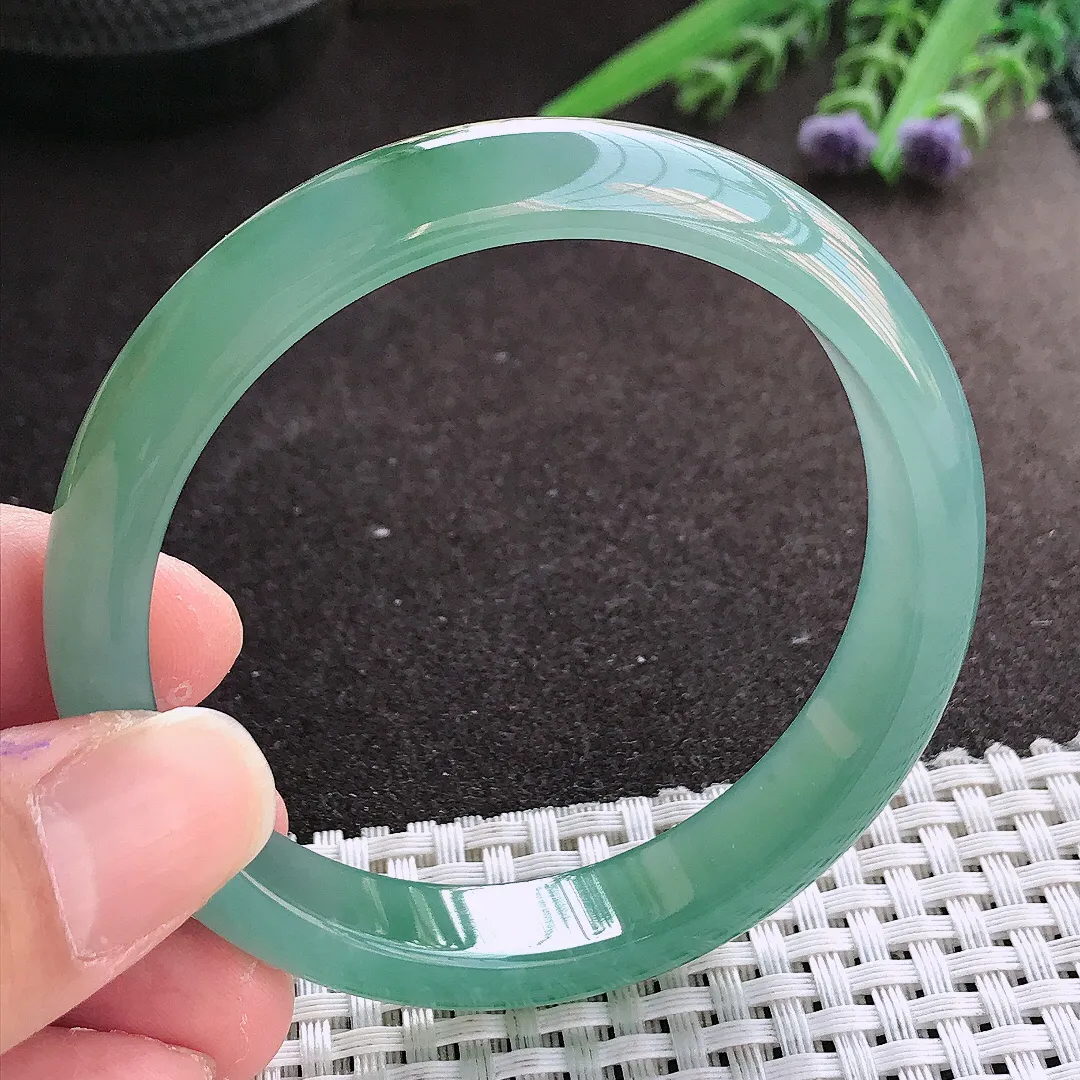 实拍翡翠A货57/11.7/7.2老坑冰胶果冻满色天空蓝手镯翡翠玉镯女款百搭