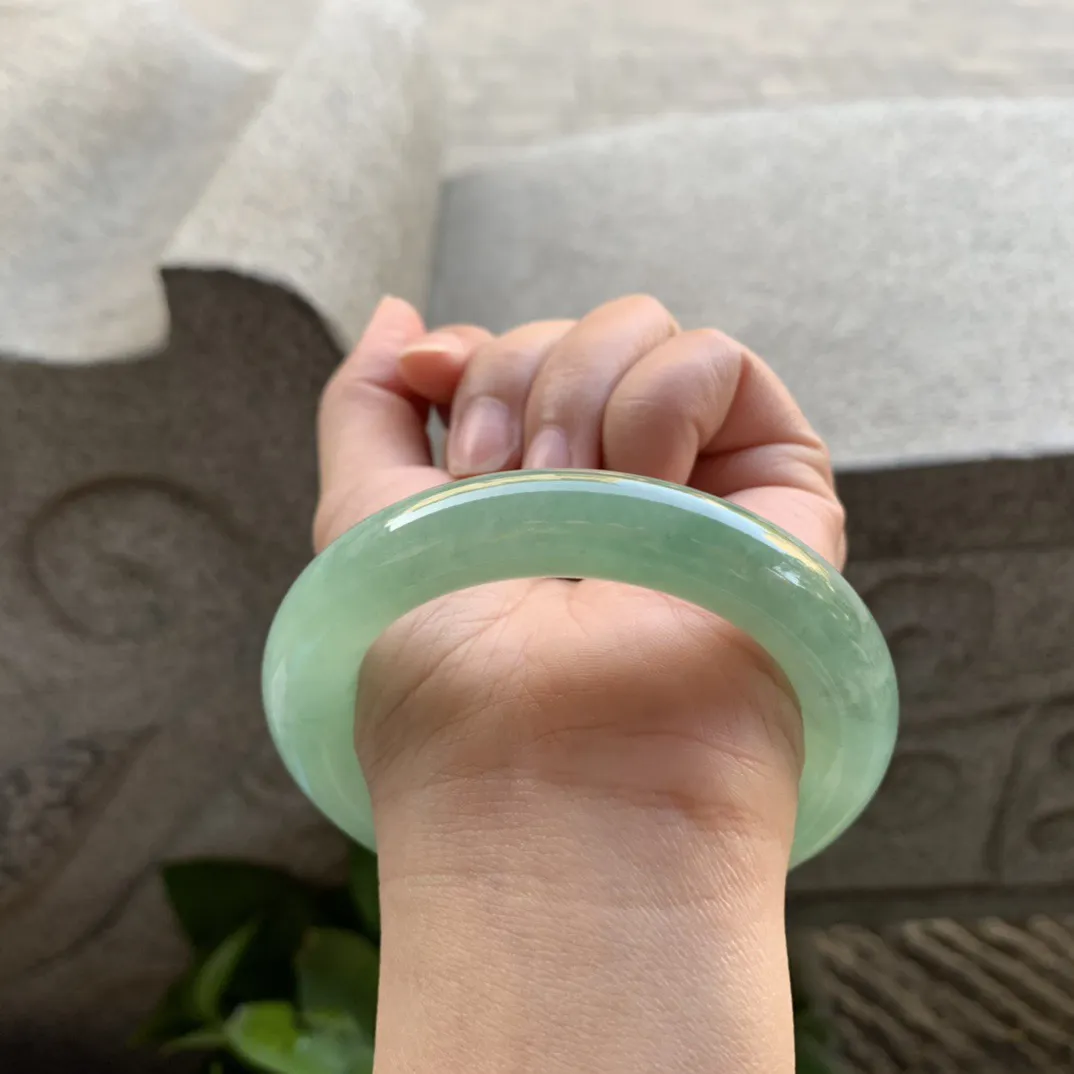 圈口55.8-11.8 【冰绿圆条手镯】圆条55 56可戴