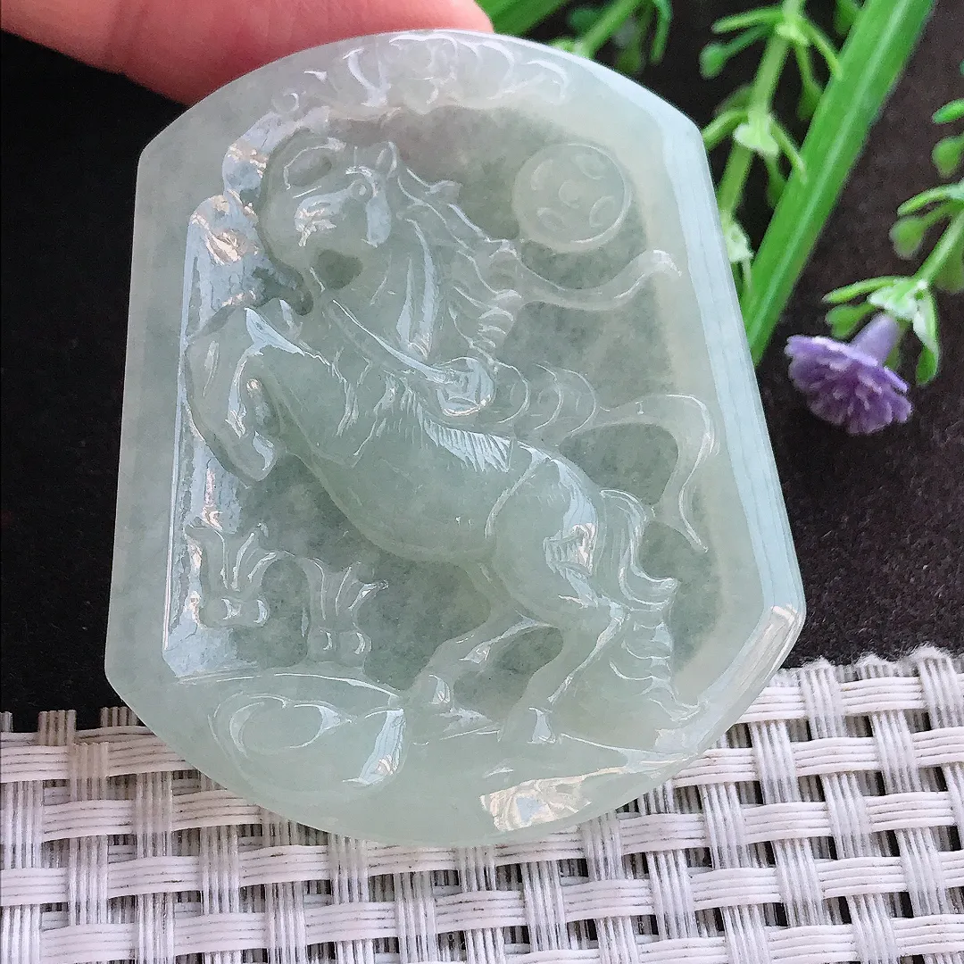 实拍A货翡翠53.3/45.6/5老坑秀气冰润马牌吊坠翡翠挂件