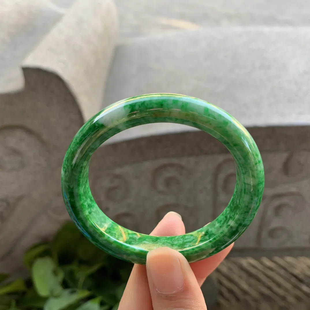 小圈口52.5-46.5-11.8-8.3 【满绿贵妃手镯】贵妃52 53可戴