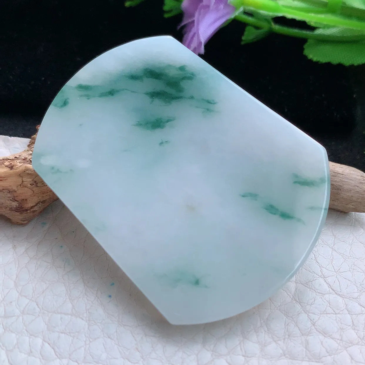 zen实拍55*43*4.8天然缅甸翡翠飘花平安无事牌吊坠 无字牌