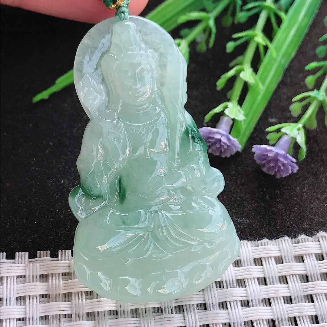 实拍A货翡翠53.8/31.3/5.6老坑冰胶水灵冰晴飘花虚空藏菩萨吊坠翡翠挂件
