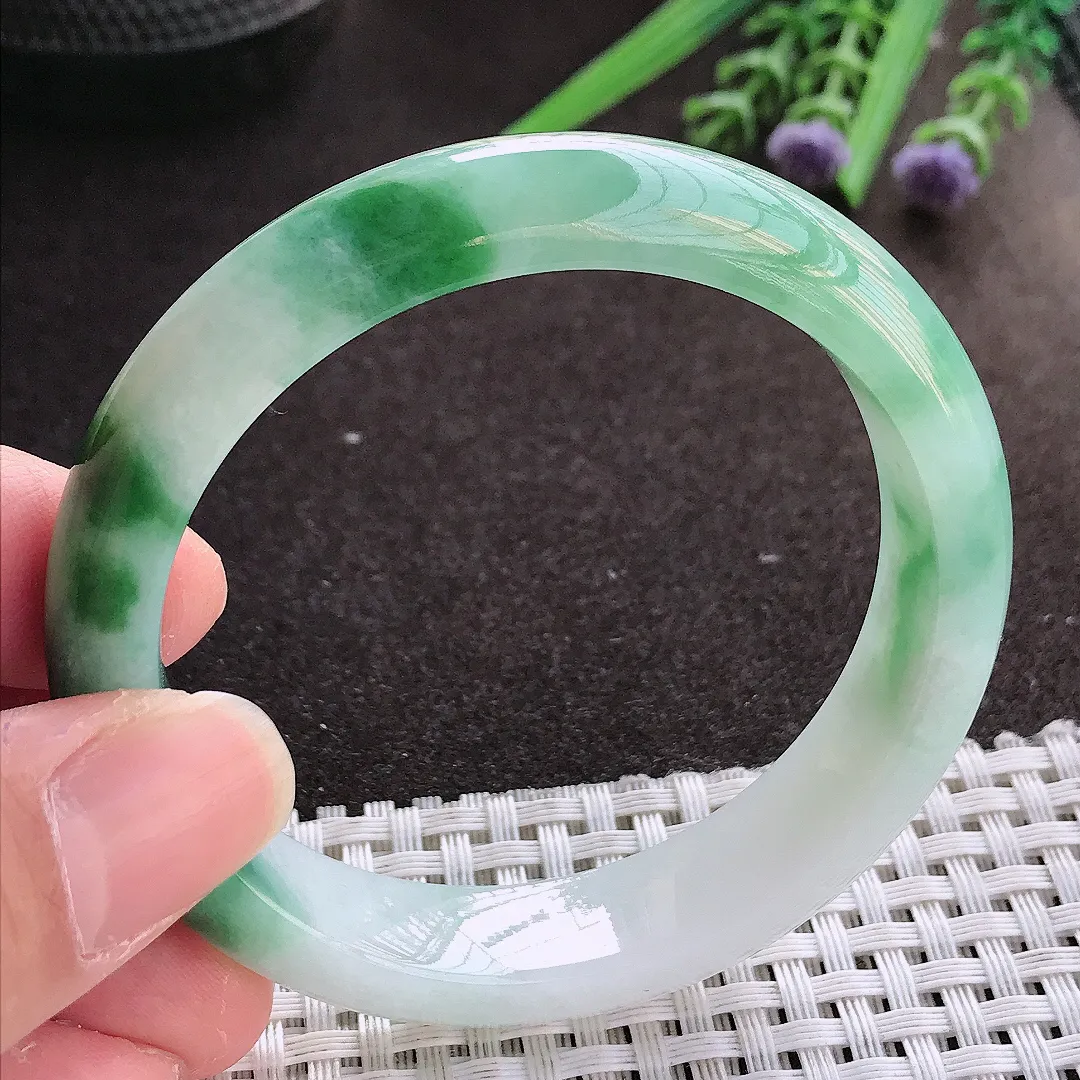 实拍翡翠A货54/12.2/7.8老坑冰润飘绿手镯宽边翡翠玉镯女款百搭