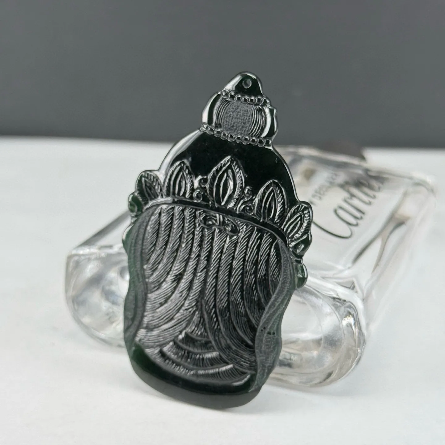 精品墨翠黄财神 种好色正 黑度极好 打灯通透 油性十足 61.1