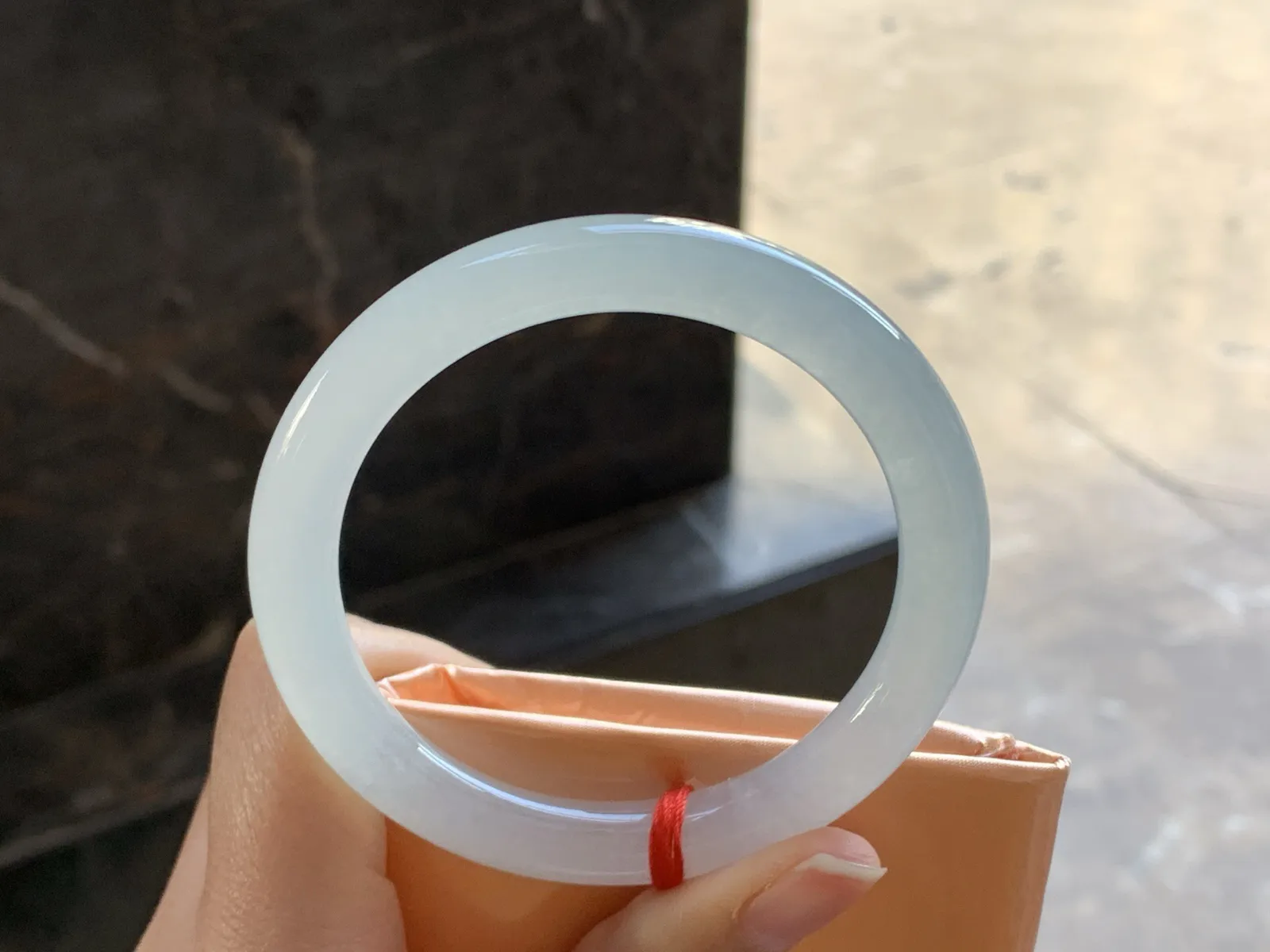 55-8.8

冰种细条^_^冰透清新