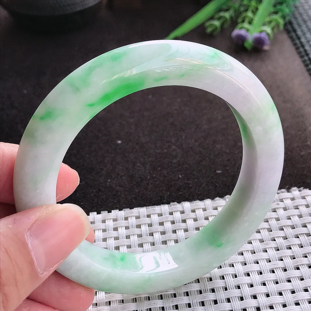 实拍翡翠A货58.5/11.8/10.3老坑精美温润飘阳绿手镯宽边翡翠玉镯女款百搭