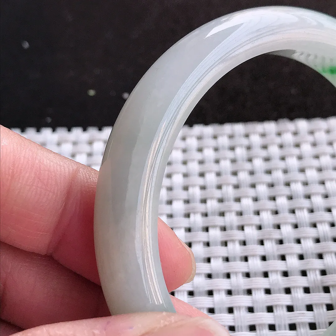 实拍翡翠A货56.5/12.5/8.2老坑精美温润飘阳绿手镯宽边翡翠玉镯女款百搭