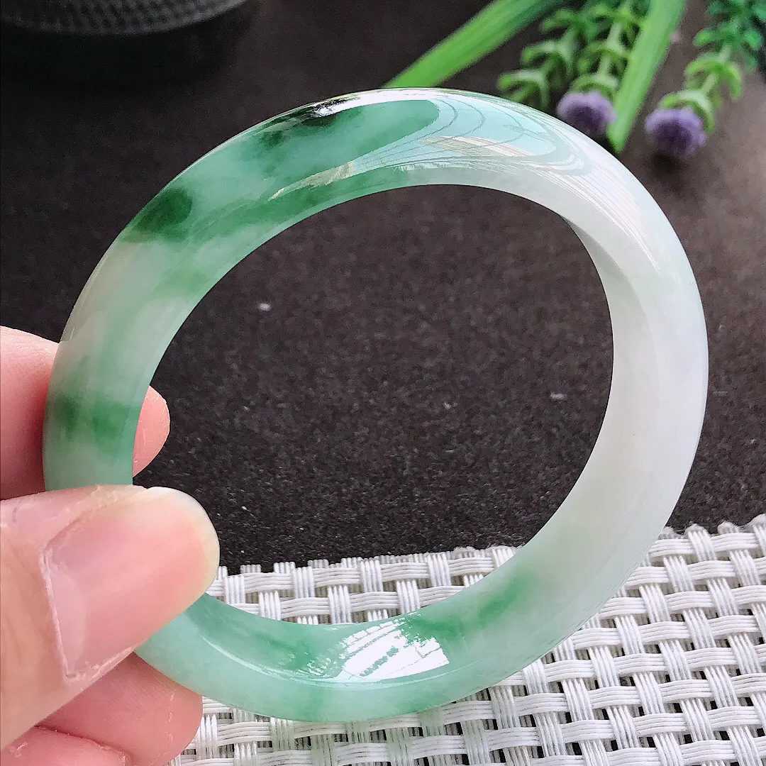 实拍翡翠A货54/12.2/7.8老坑冰润飘绿手镯宽边翡翠玉镯女款百搭