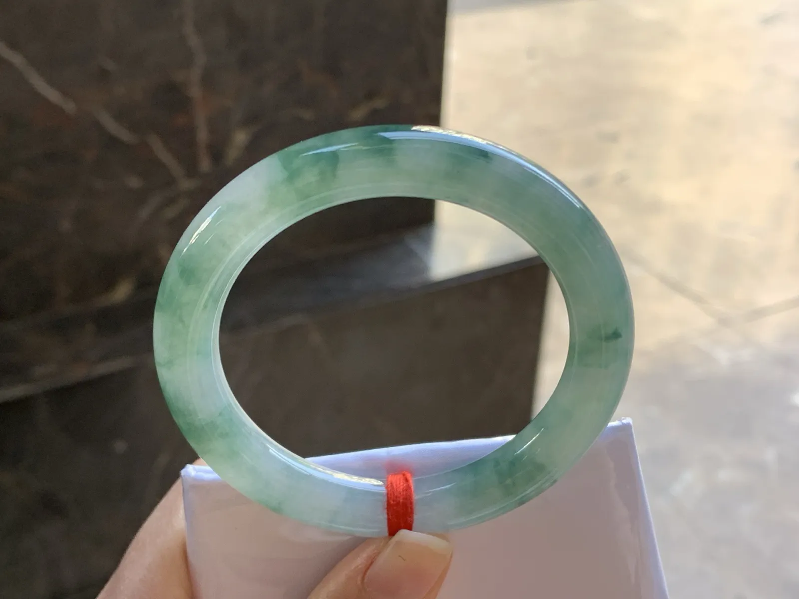 53-10.

蓝花圆条手镯^_^飘花鲜艳