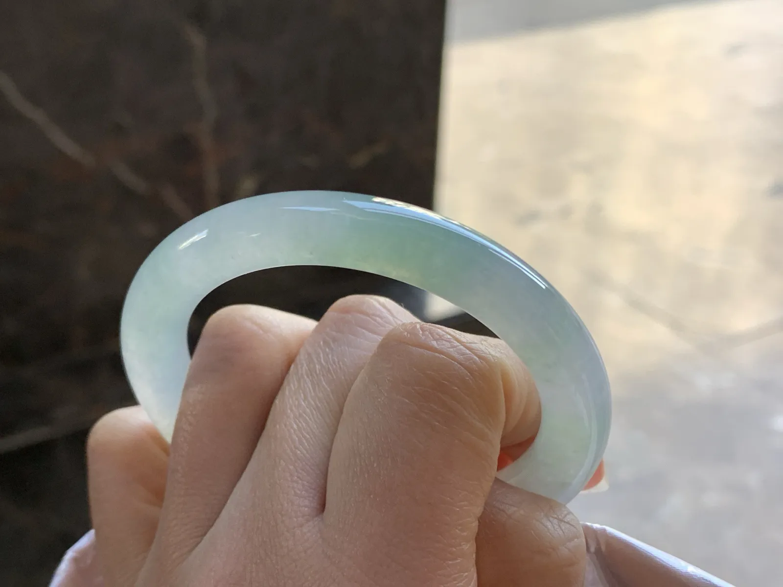 51.5-9.2

冰种晴水圆条手镯^_^清新冰透