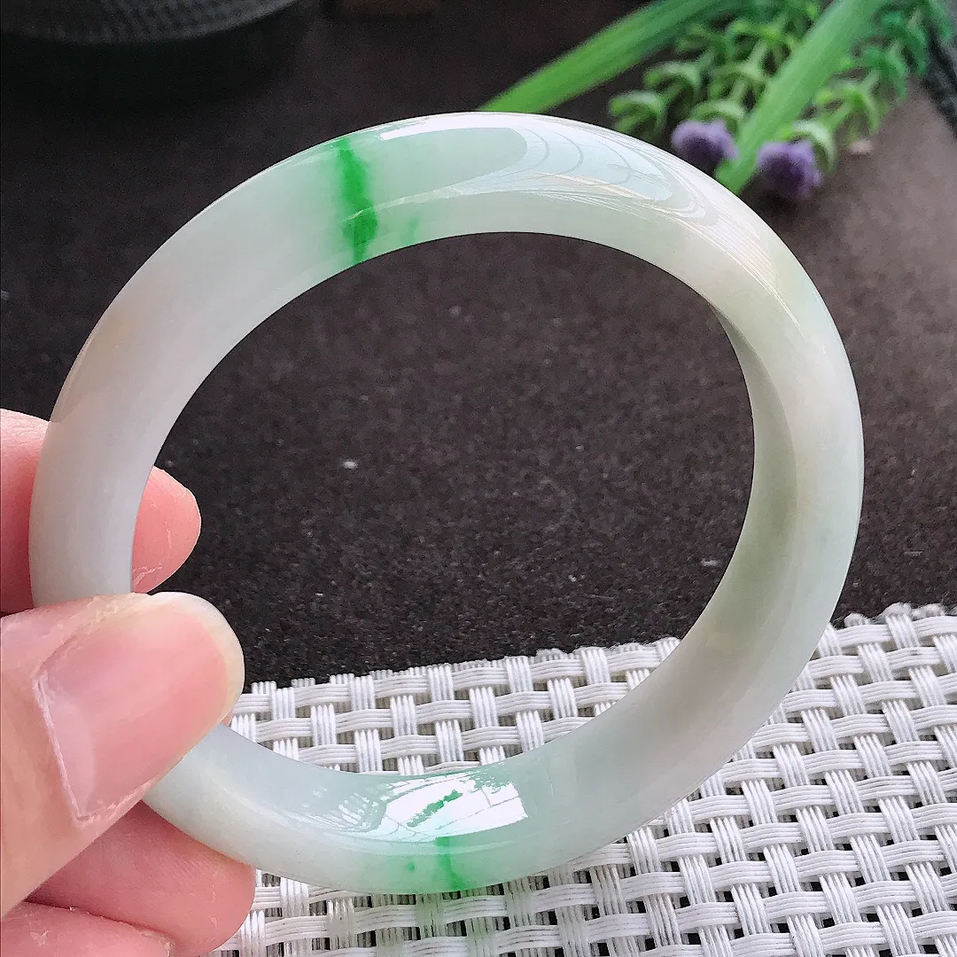 实拍翡翠A货56.5/12.5/8.2老坑精美温润飘阳绿手镯宽边翡翠玉镯女款百搭