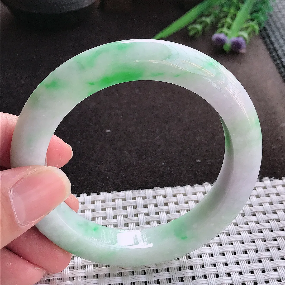 实拍翡翠A货58.5/11.8/10.3老坑精美温润飘阳绿手镯宽边翡翠玉镯女款百搭
