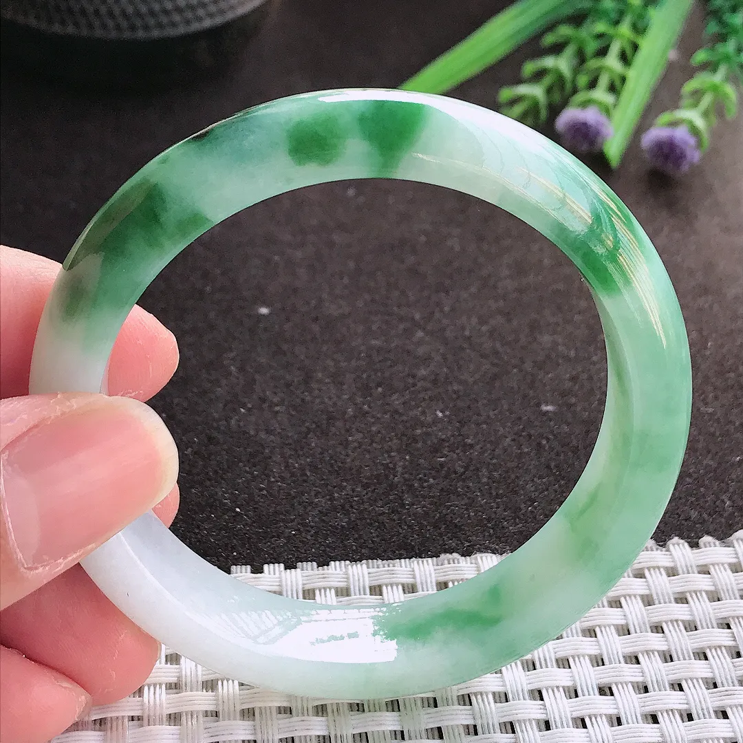 实拍翡翠A货54/12.2/7.8老坑冰润飘绿手镯宽边翡翠玉镯女款百搭