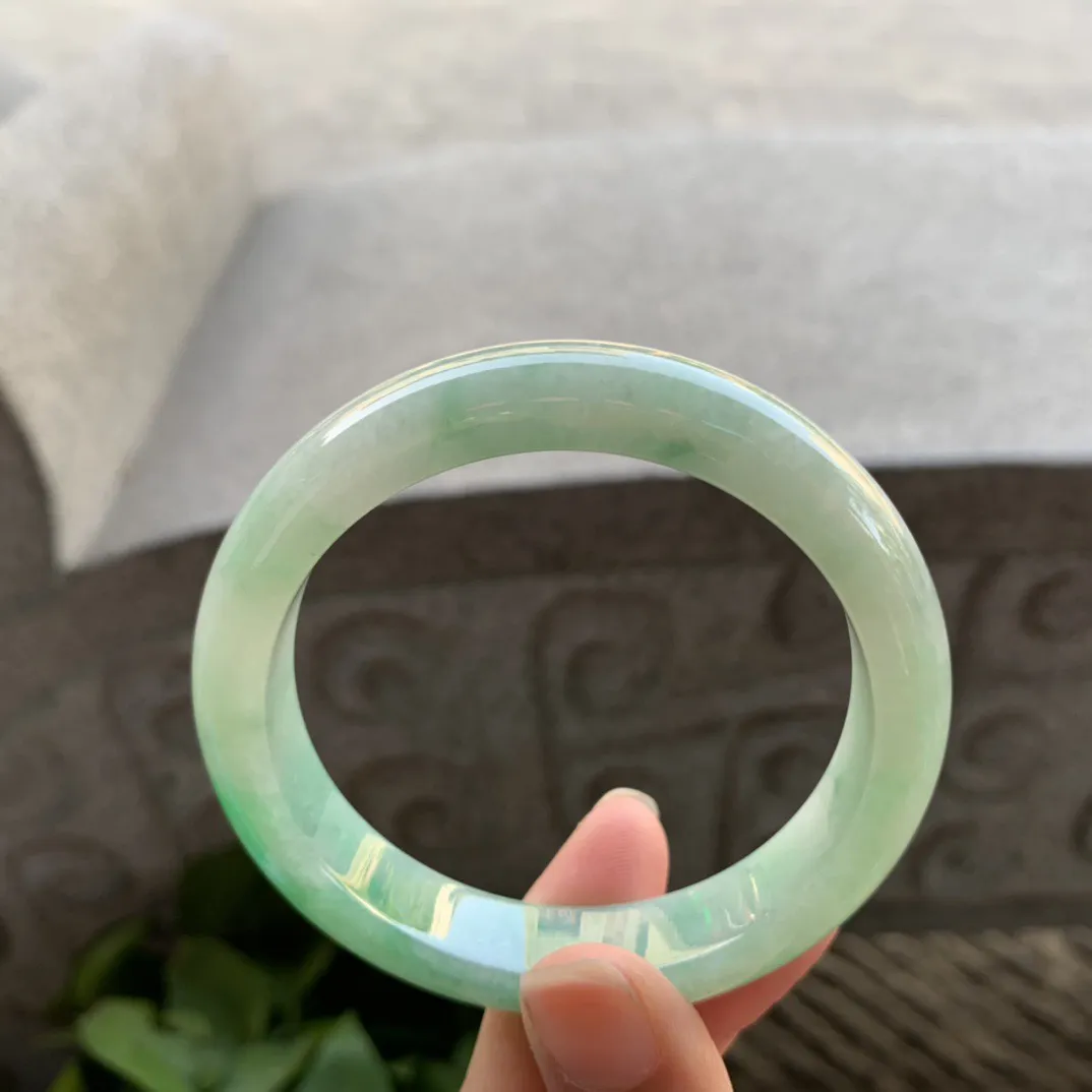 圈口 56-12.4-8.2【飘绿正圈手镯】正圈56 57可戴