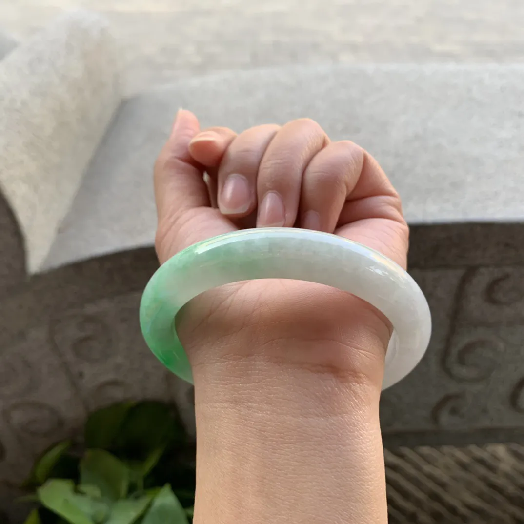 大圈口 62-12.4-9.8【飘阳绿正圈手镯】正圈62 63可戴