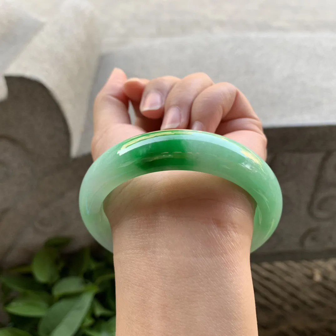 宽版大圈口59.6-14.9-8.7毫米 【飘阳绿正圈手镯】正圈59 60可戴