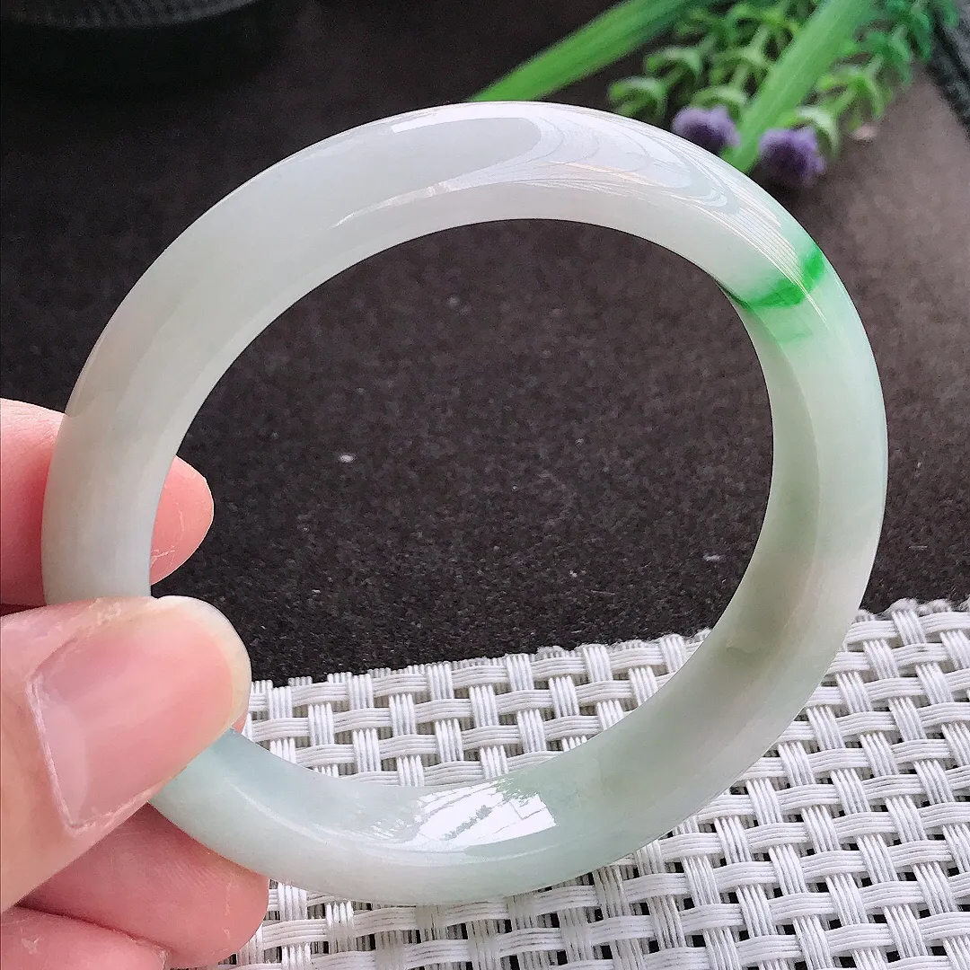 实拍翡翠A货56.5/12.5/8.2老坑精美温润飘阳绿手镯宽边翡翠玉镯女款百搭