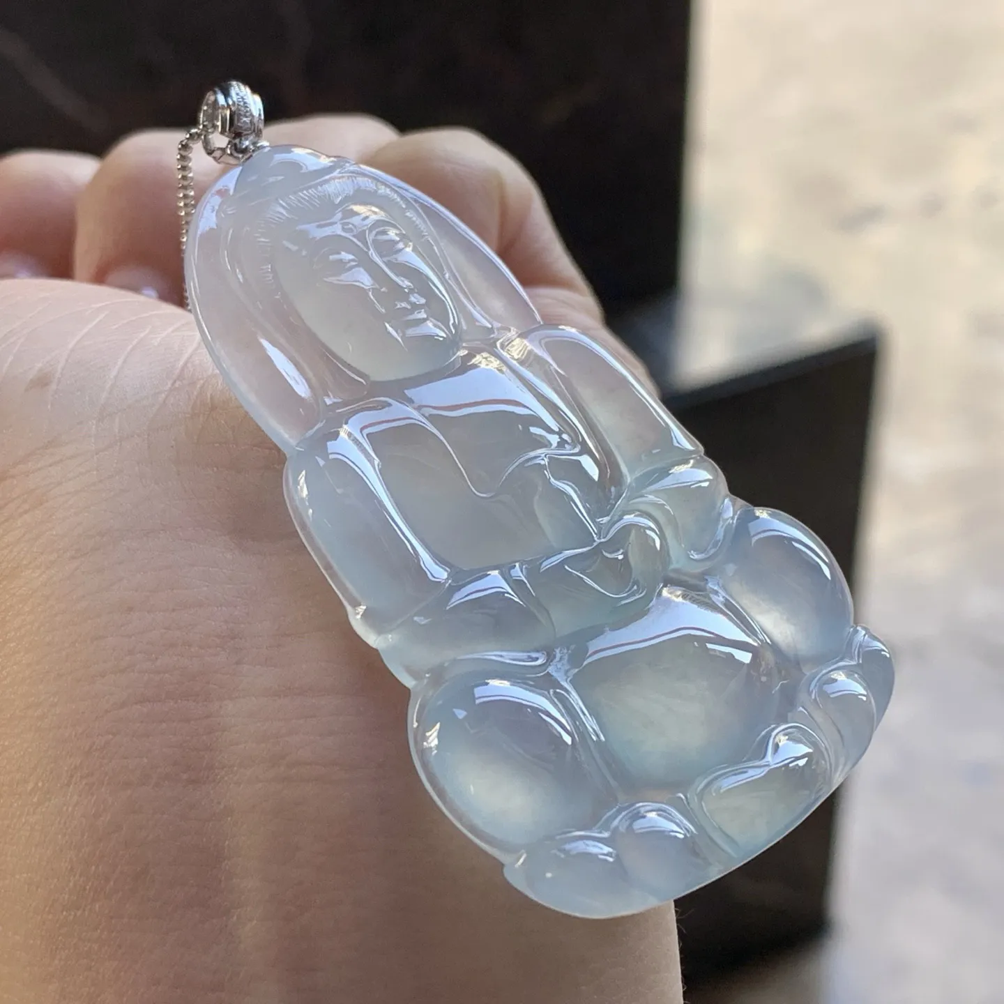 冰种观音
冰味十足 佩戴大气