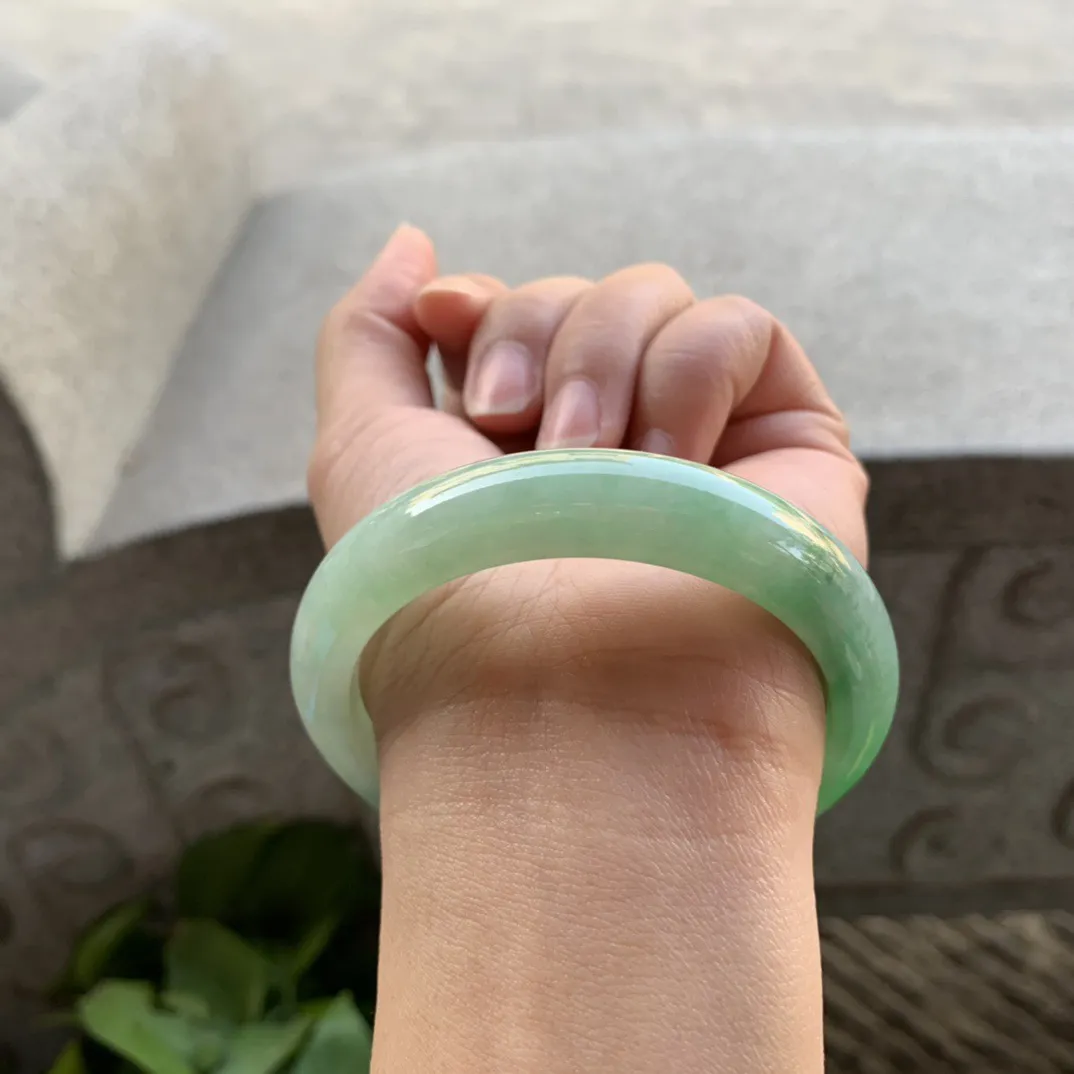 圈口 56-12.4-8.2【飘绿正圈手镯】正圈56 57可戴